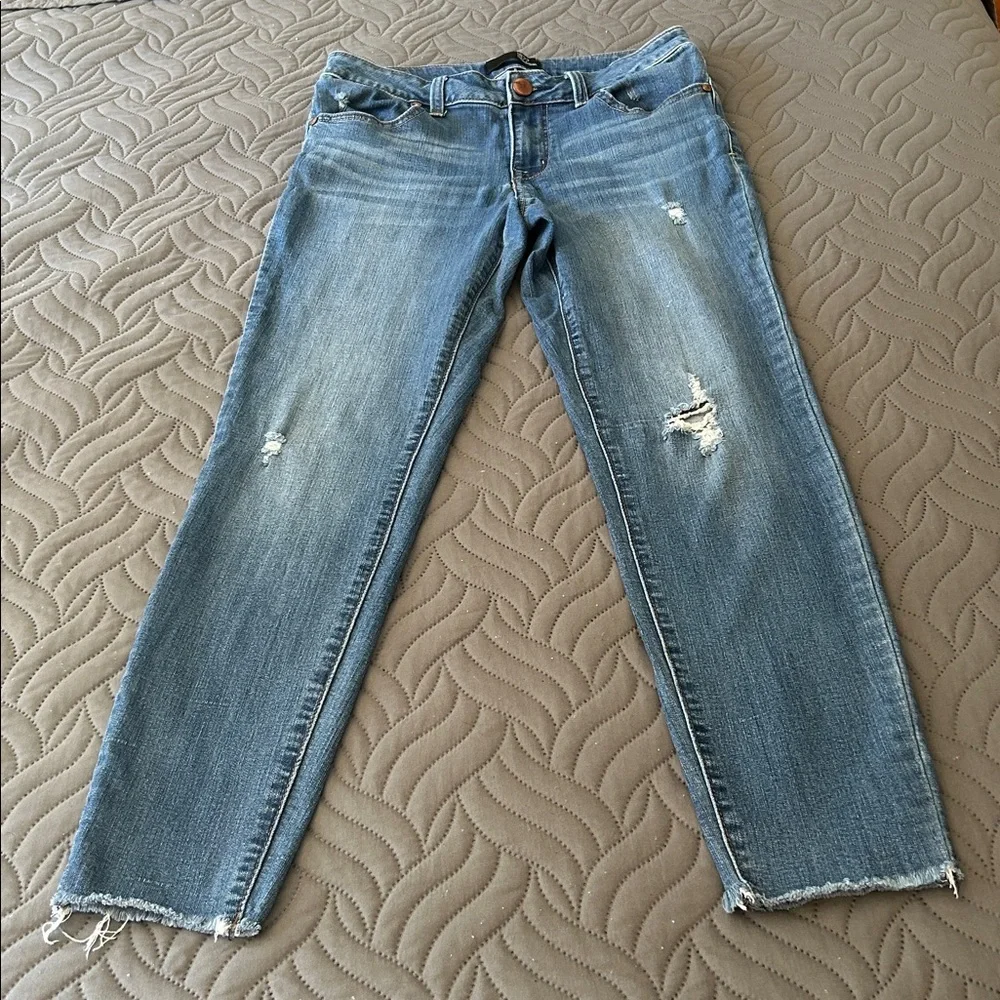 👖 1822 Denim DistressedJeans - Picture 3 of 9